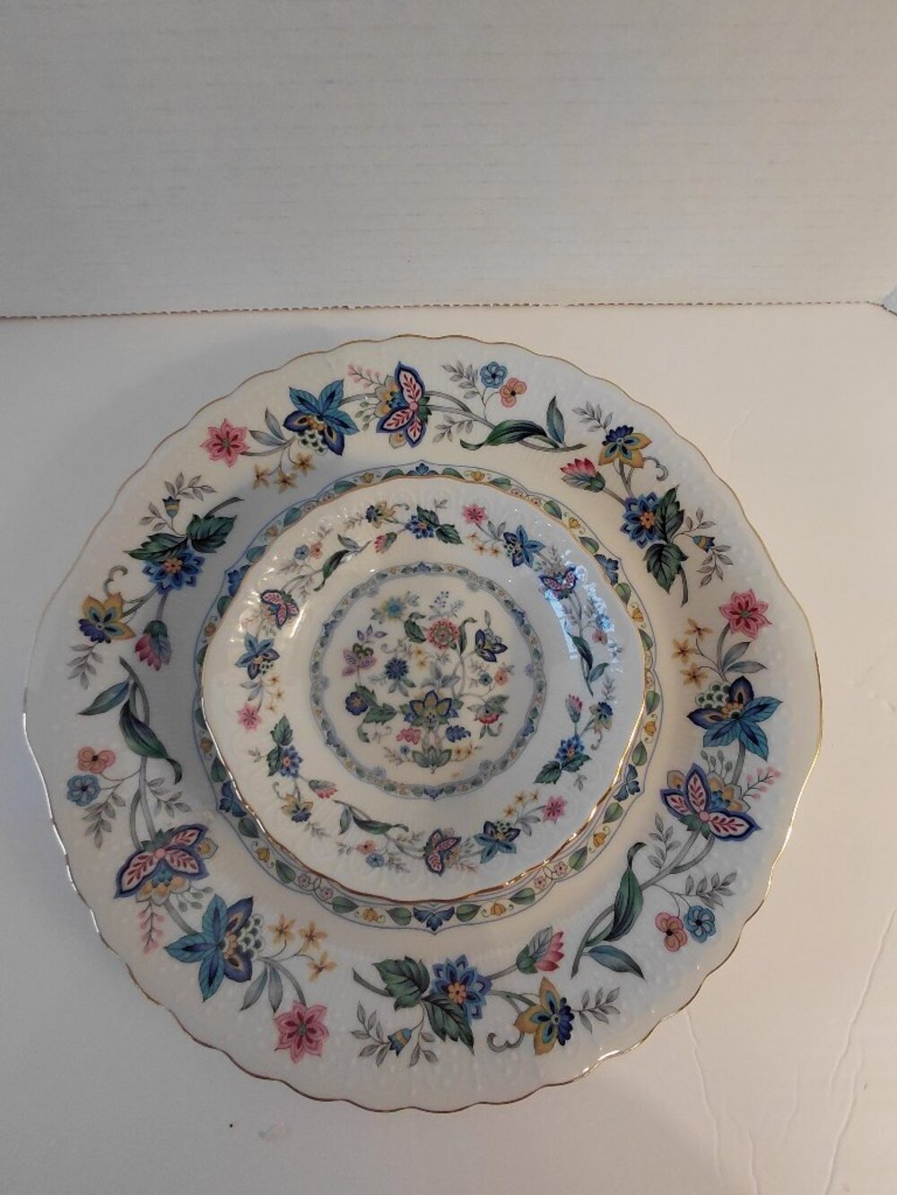 Andrea Buckingham Chip and Dip Server